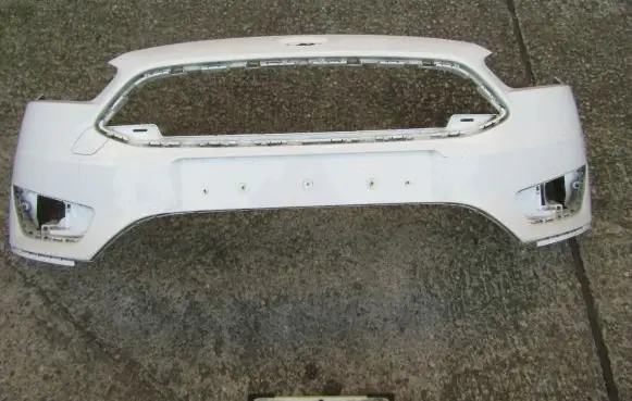 Ford Focus Front bumper F1EB-17757-AJ