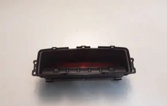 Mitsubishi Pajero Screen/display/small screen 8750A042