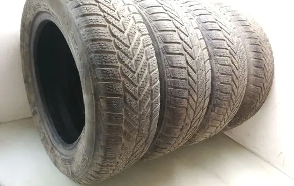 Volkswagen PASSAT B4 R15 winter tire 18565R15