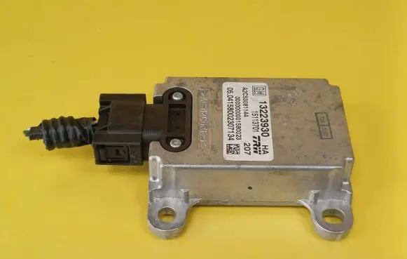 Opel Signum ESP acceleration yaw rate sensor 13223930 15113701
