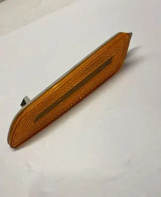 Porsche Cayenne (9Y0 9Y3) Front reflector 9y0945071
