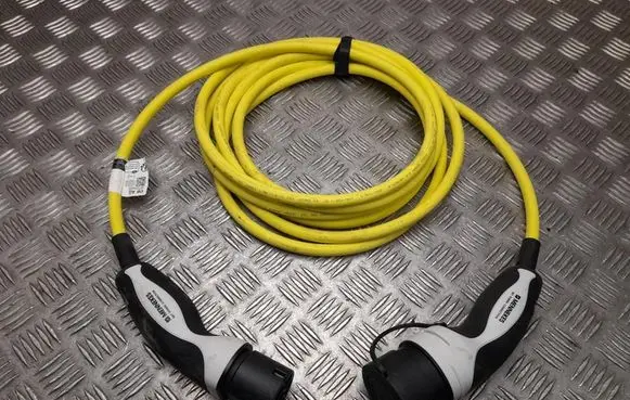 Skoda Octavia Mk4 Electric car charging cable 1EA971639K
