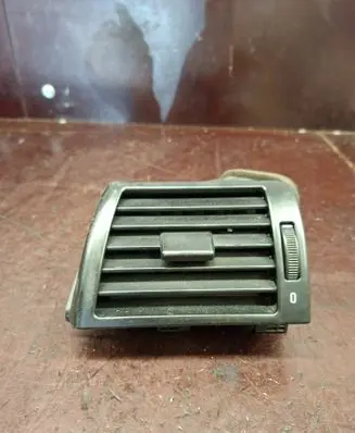 BMW 3 E46 Dashboard side air vent grill/cover trim 8361897 369701 6422