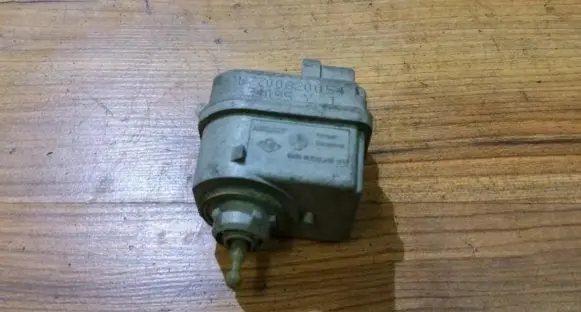 Renault Laguna I Headlight level adjustment motor 7700820054 h7700820054