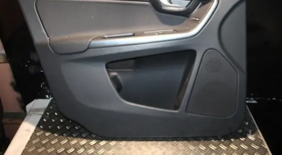 Volvo XC60 Front door card panel trim 30766373
