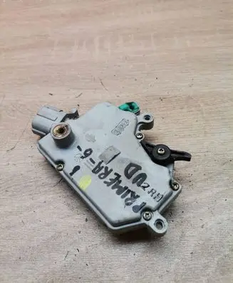 Nissan Primera Central locking motor 2RH