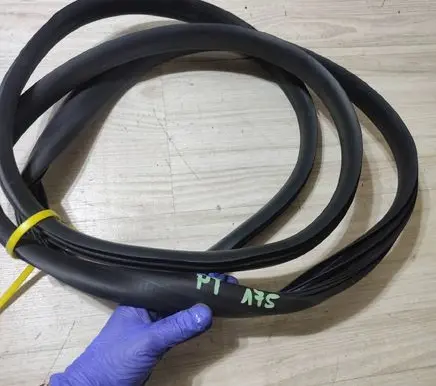 Dacia Duster II Rubber seal rear door S5X1