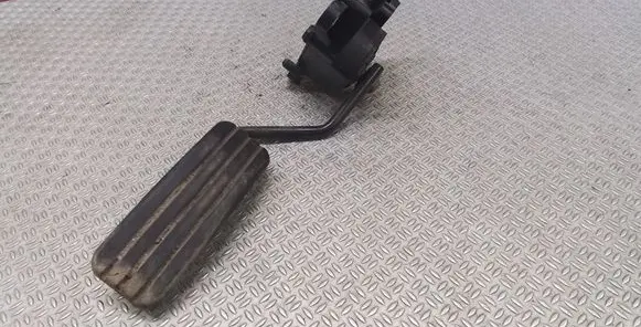 Renault Scenic II - Grand scenic II Accelerator throttle pedal 8200159645