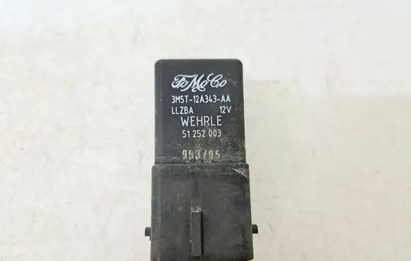 Volvo V50 Glow plug pre-heat relay 3M5T12A343AA