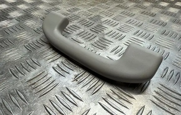 Nissan Qashqai Rear interior roof grab handle
