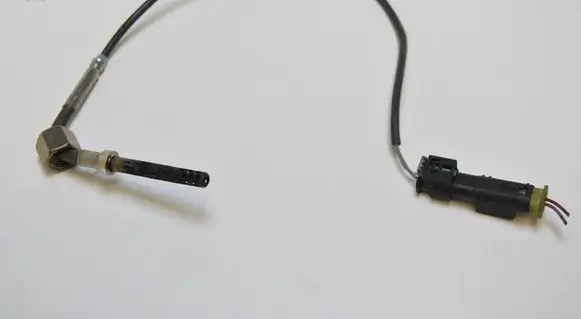 Mercedes-Benz Sprinter W906 Oil temperature sensor A0071537528