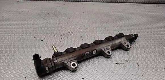 Renault Espace IV Fuel main line pipe 8200853678 0445214153 H8200426550