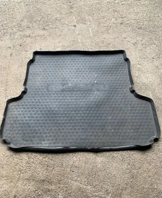 Subaru Forester SG Rubber trunk/boot mat liner 