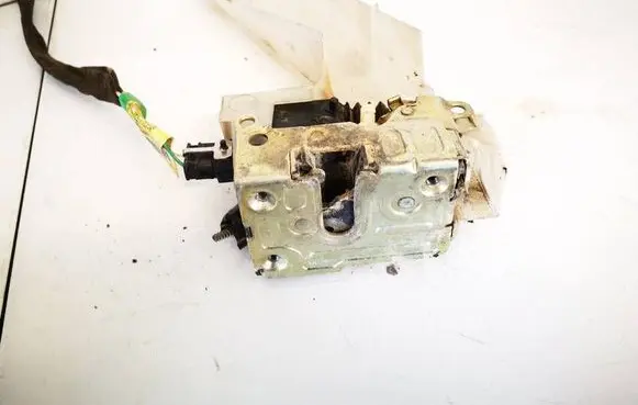 Renault Megane I Rear door lock