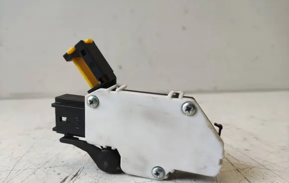Renault Megane III Clutch pedal sensor 8200666173