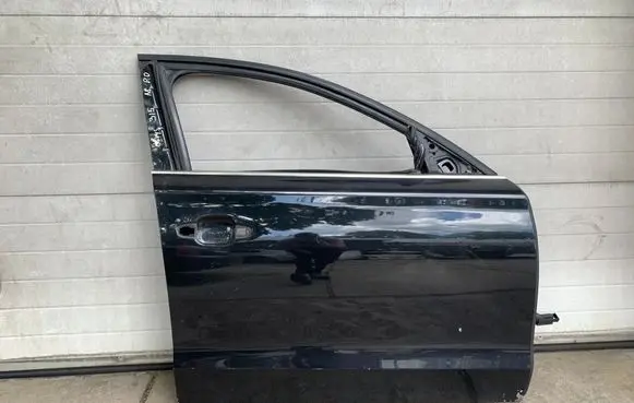 Audi A8 S8 D4 4H Front door 
