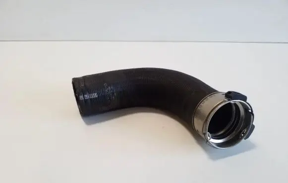 Volvo XC60 Intercooler hose/pipe 31370126