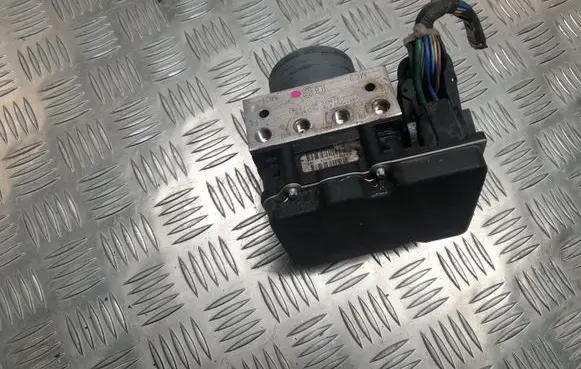 Peugeot iOn ABS Pump 0265252478 4670A508