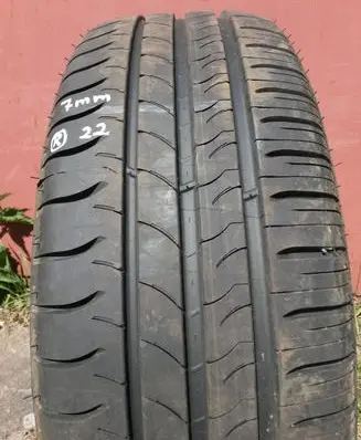 Citroen C5 R16 summer tire 21560R16 MICHELIN ENERGY