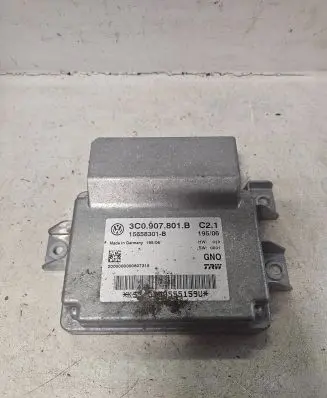 Volkswagen PASSAT B6 Hand brake control module 3C0907801B 15658301B