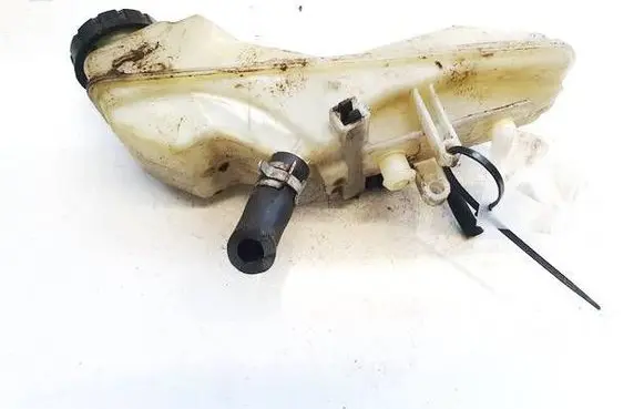 Toyota Corolla E120 E130 Brake fluid reservoir 744712514