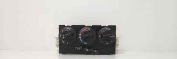 Mercedes-Benz A W168 Climate control unit 1688300485 063597