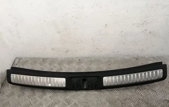 Toyota Avensis T270 Trunk/boot sill cover protection 5838705110C0 5838705110
