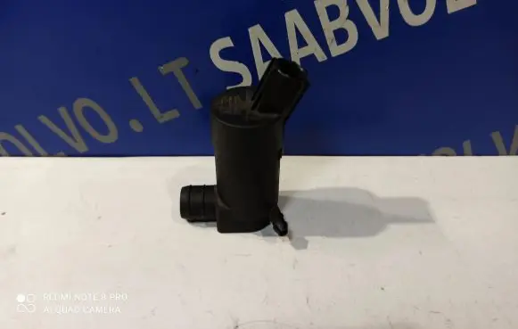 Volvo V70 Windscreen/windshield washer pump T655C 1S7117K624DD