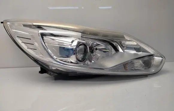 Ford Focus Headlight/headlamp