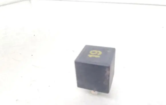 Volkswagen Caddy Other relay 6K0955531