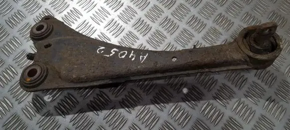 Toyota Avensis T270 Rear upper control arm/wishbone