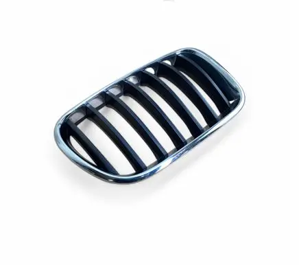 BMW X3 F25 Front bumper upper radiator grill 7210726