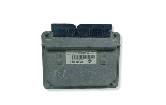 Volkswagen Polo Engine control unit/module 03D906032CKASACJA 03D906032C 5WP40124