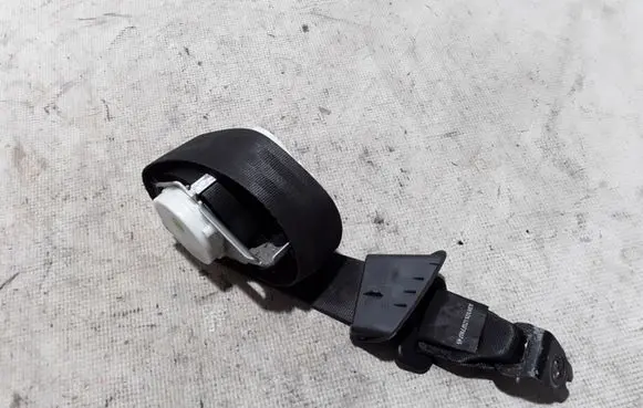 Ford Kuga II Rear seatbelt CV44611B68AG