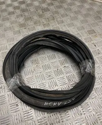 Honda CR-V Trunk rubber seal (body) 