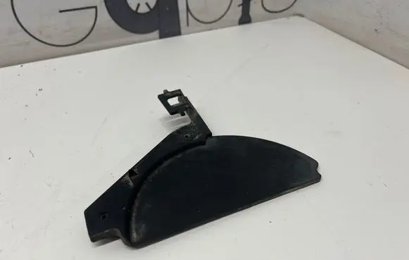 Volvo C40 Other under body part 32290107