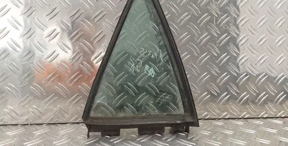 Toyota Auris 150 Rear vent window glass 43R00048