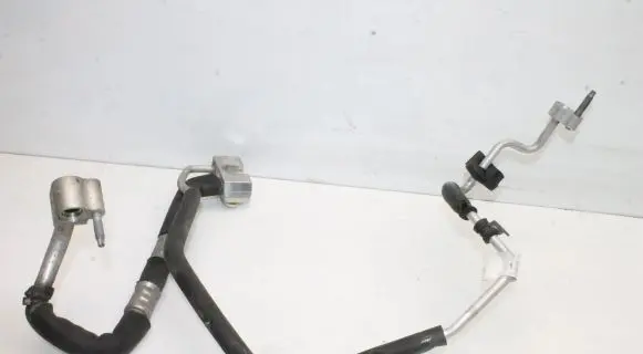 Jaguar XF X250 Air conditioning (A/C) pipe/hose