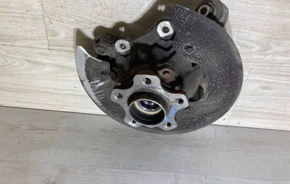BMW 3 G20 G21 Rear wheel hub R0202