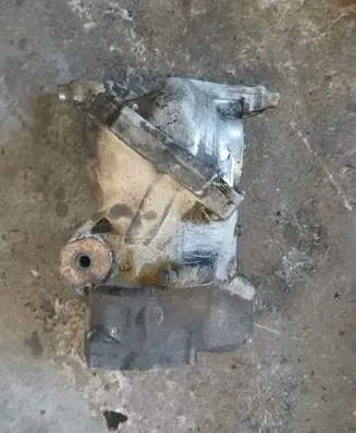 Volvo XC90 Rear differential 08689633