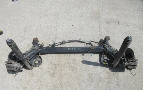 Toyota Prius (XW30) Rear axle beam 