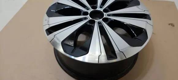 Mercedes-Benz EQC R19 alloy rim A2934010200