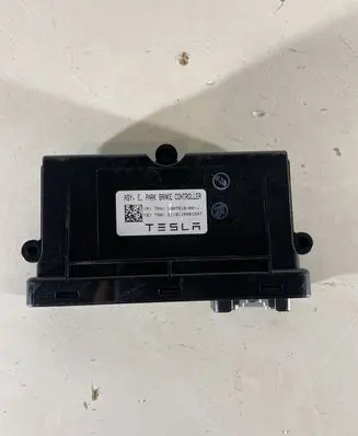 Tesla Model X Hand brake control module 100761800J