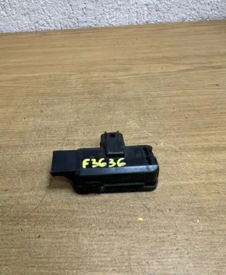 Lexus RX 450H Air quality sensor 0136500040 F3636