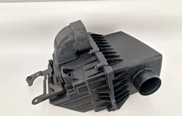 Jeep Cherokee KL Air filter box P68285593AC