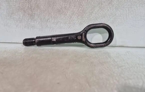 Volkswagen Touran II Towing hook eye 1T0805815A