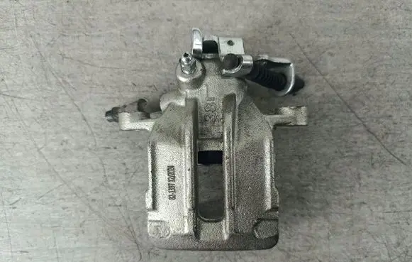 Ford Galaxy Rear brake caliper 821397