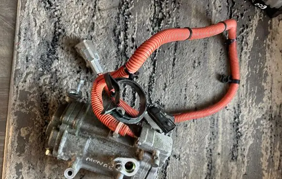 Ford Mondeo MK V Air conditioning (A/C) compressor (pump) DG9H19D623AE