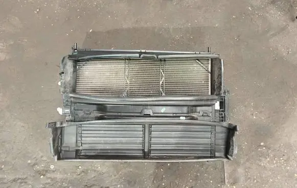 Volvo S90, V90 Radiator set 31686415 P31657360 31657360