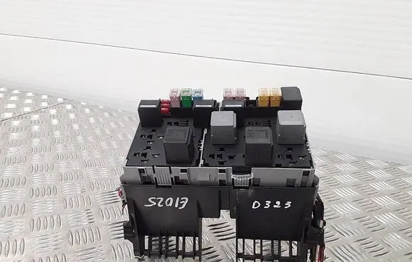 Ford Transit Fuse module 6C1T14A067CB